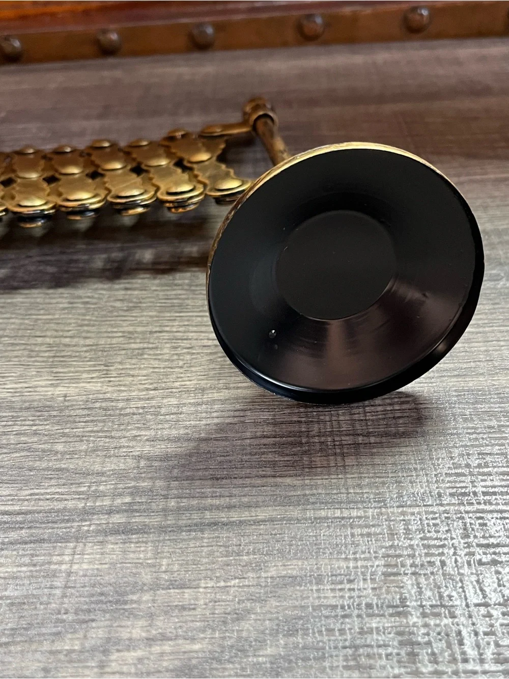Antique-Style Gold Brushed Expandable Rotating Wall Sconce. Read description